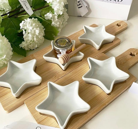 Star serving trays