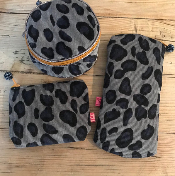 Grey leopard messenger bags