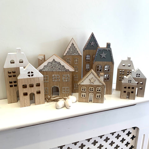 Wooden house sets