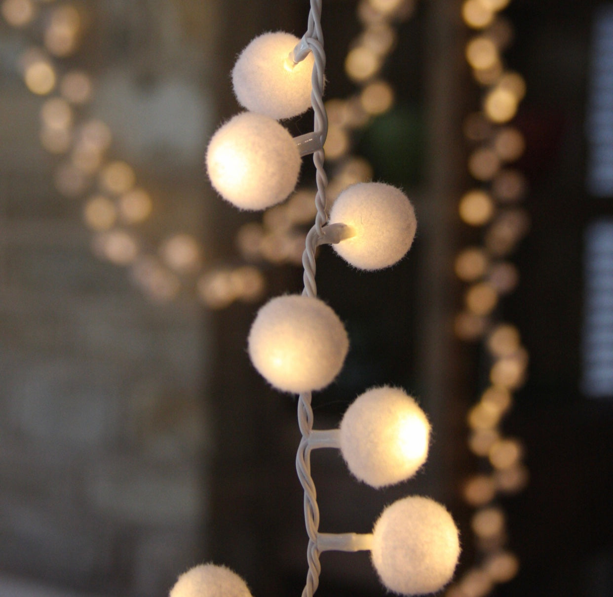 Extra long white Pom Pom lights - mains powered