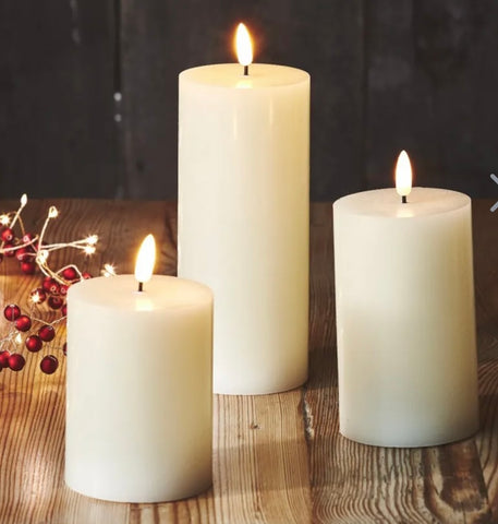 LED flame chunky candles - set of 3